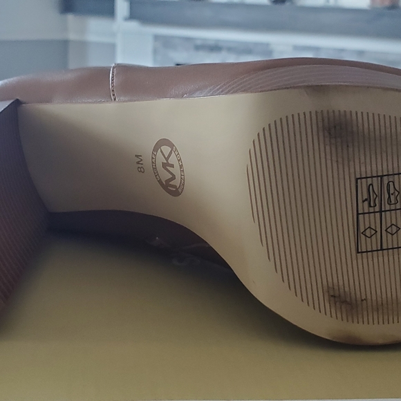 Michael Kors Booties - Picture 4 of 5